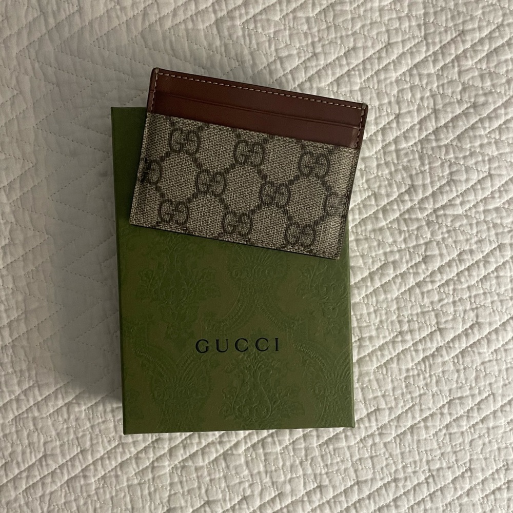 gucci card holder